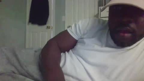 Snapshot of bigdickmuff chatting on 05.12.26 bigdickmuff online show from 05.12.26