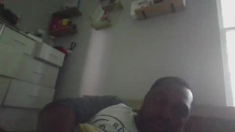 Snapshot of bigdickmuff chatting on 05.14.26 bigdickmuff online show from 05.14.26