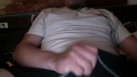 Snapshot of bigdickvic78 chatting on 03.03.25 bigdickvic78 online show from 03.03.25