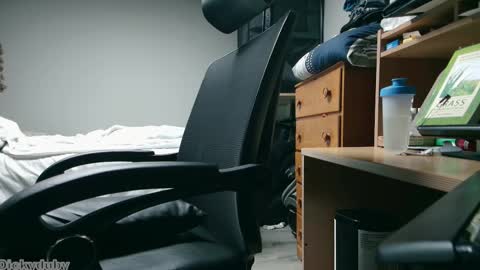 Snapshot of bigdickyduby chatting on 11.17.25 George Forest Dickyduby on all Socials online show from 11.17.25