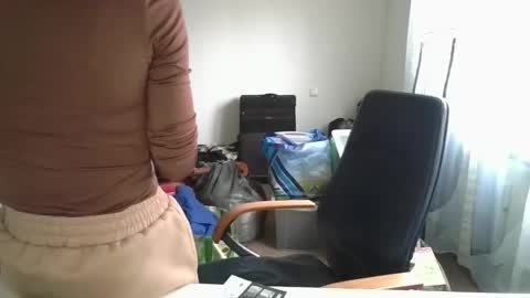 Snapshot of biggoldent chatting on 11.15.25 biggoldent online show from 11.15.25