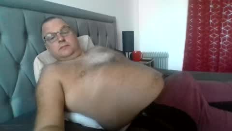 Snapshot of bigguy2014 chatting on 09.23.25 bigguy2014 online show from 09.23.25