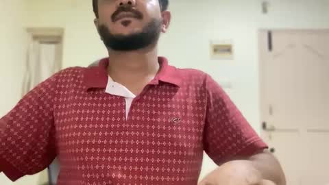 Snapshot of bighandsomesatisfy chatting on 10.23.25 bighandsomesatisfy online show from 10.23.25