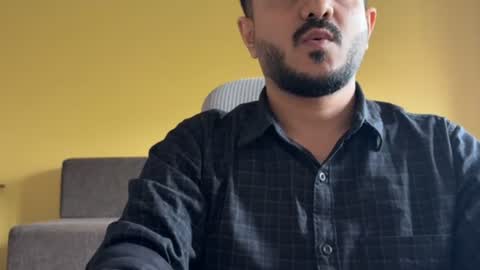 bighandsomesatisfy online show from 07.02.26