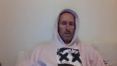 Snapshot of bighugemouthful chatting on 12.09.24 Chaz online show from 12.09.24