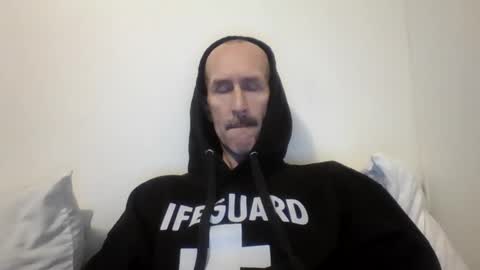 Snapshot of bighugemouthful chatting on 01.02.25 Chaz online show from 01.02.25