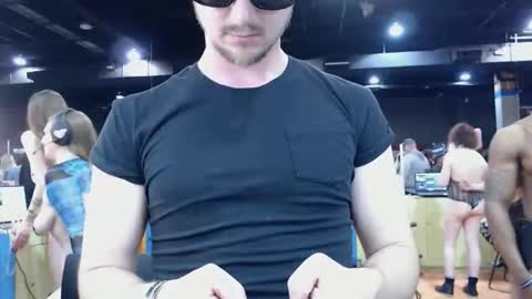 Johnny D Good online show from 04.12.26