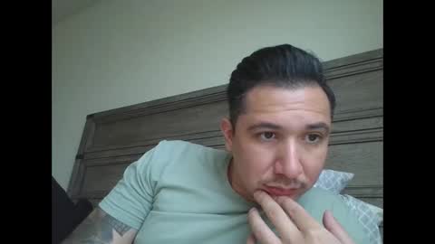 bigjraw2487 online show from 11.05.25