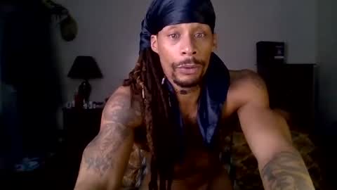 Snapshot of bigpussypump chatting on 10.23.25 bigpussypump online show from 10.23.25