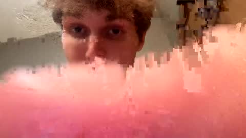 Snapshot of bigskinnyboyshh chatting on 12.25.24 bigskinnyboyshh online show from 12.25.24