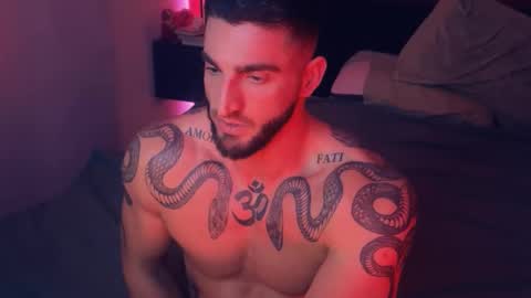 Gogo online show from 11.23.25