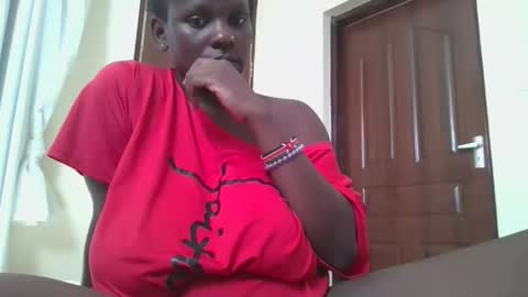 Snapshot of bigtit166077 chatting on 10.19.25 bigtit166077 online show from 10.19.25