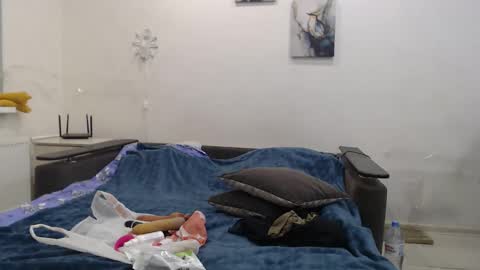 BigTwinsOmg online show from 12.15.25