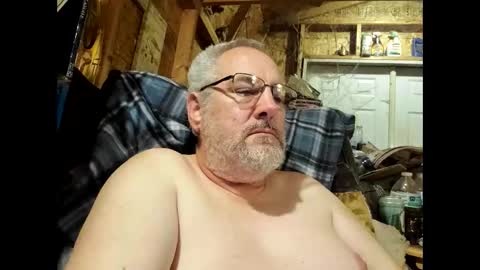 Snapshot of biguy121971 chatting on 12.28.24 Biguy52 online show from 12.28.24