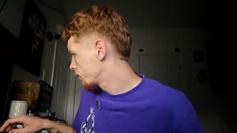 Snapshot of bigwhited2115 chatting on 10.29.25 Onlyfans redheadedwhitedick online show from 10.29.25