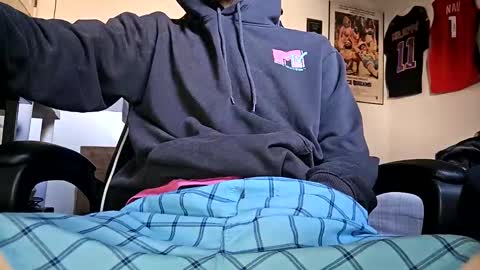 Snapshot of bigwhited2115 chatting on 11.07.25 Onlyfans redheadedwhitedick online show from 11.07.25