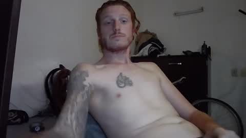 Snapshot of bigxredlive chatting on 10.09.25 bigxredlive online show from 10.09.25