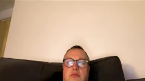 Snapshot of bihudddds chatting on 04.14.26 Just call me master online show from 04.14.26