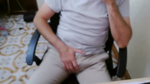 Snapshot of biker_17x14 chatting on 03.28.26 biker_17x14 online show from 03.28.26