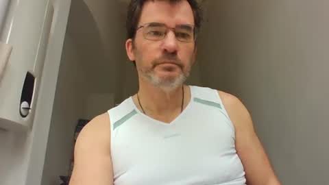 bikertom1988 online show from 02.15.25