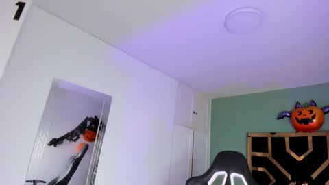 Billie online show from 10.16.25