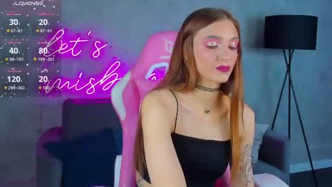 Snapshot of billie_simmons chatting on 06.22.26 Alisha online show from 06.22.26
