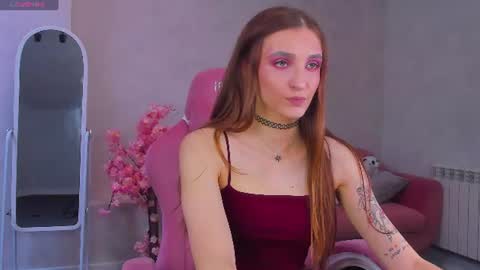 Snapshot of billie_simmons chatting on 07.18.26 Alisha online show from 07.18.26