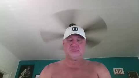 Snapshot of billjames55 chatting on 05.09.26 billjames55 online show from 05.09.26