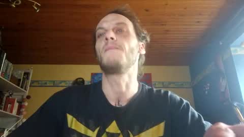 Billy FingerCut online show from 02.04.25