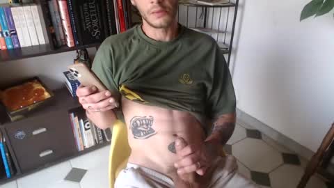 Snapshot of billy_fingercut chatting on 08.05.26 Billy FingerCut online show from 08.05.26