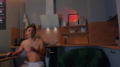 Billy and Lisahelp us to reach 100 likes online show from 10.19.25