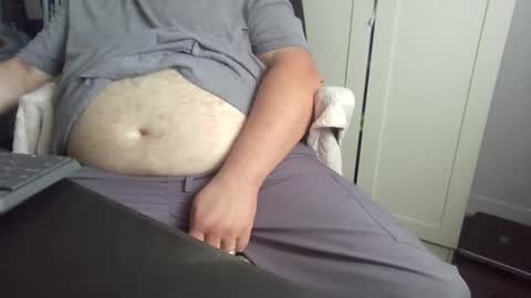 Snapshot of billymcn chatting on 10.08.25 billymcn online show from 10.08.25