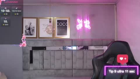 Live 1000pm 600am COLOMBIAN HOUR online show from 10.04.25