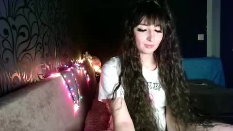 birdie_kiss online show from 02.11.26