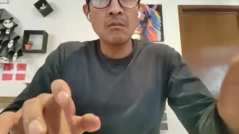 Manu O online show from 04.05.26