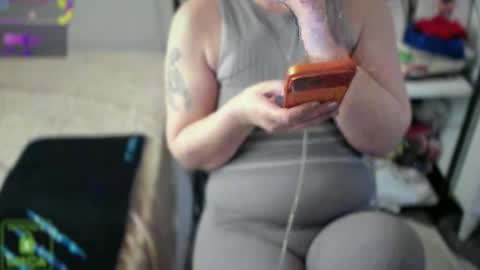 Snapshot of bisexyeliz35 chatting on 03.11.26 bisex woman online show from 03.11.26