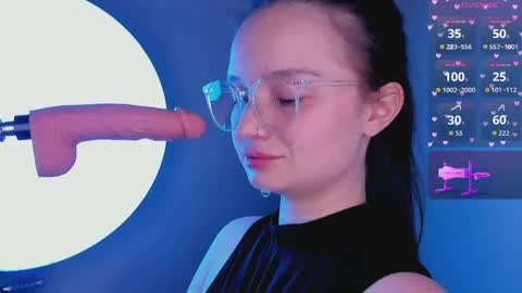 Snapshot of bitchpeace_ chatting on 05.18.26 Diana online show from 05.18.26