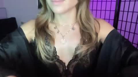 Snapshot of bitemebitcch chatting on 07.14.26 bitemebitcch online show from 07.14.26
