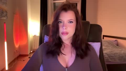 Ann Braslowsky online show from 09.21.25