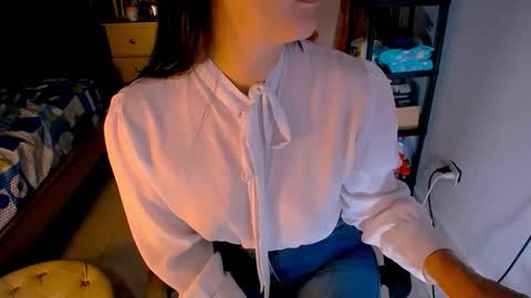 Snapshot of bittermomxxx chatting on 04.25.26 bittermomxxx online show from 04.25.26