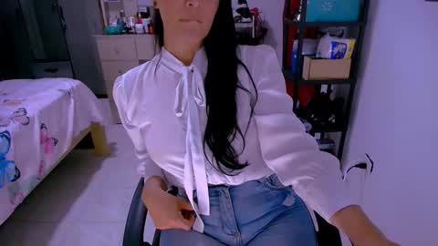 Snapshot of bittermomxxx chatting on 05.26.26 bittermomxxx online show from 05.26.26