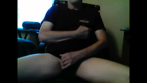 Snapshot of bjfisher chatting on 10.07.25 bjfisher online show from 10.07.25