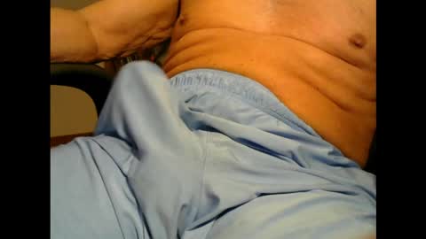 Snapshot of bkzman8 chatting on 03.31.26 bkzman8 online show from 03.31.26