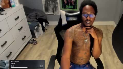 Snapshot of blaccanalmatters chatting on 10.30.25 Plant Base Streamers From Pennsylvania online show from 10.30.25