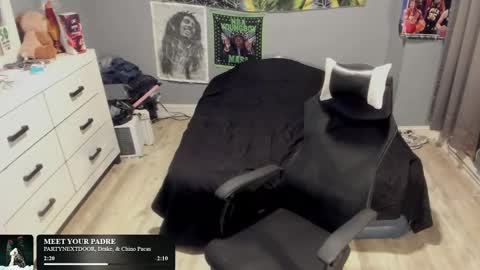 Snapshot of blaccanalmatters chatting on 11.16.25 Plant Base Streamers From Pennsylvania online show from 11.16.25