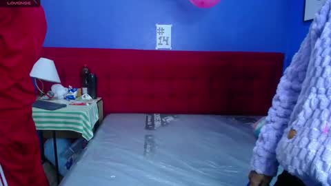 Snapshot of blacckandwhitte chatting on 02.18.25 blacckandwhitte online show from 02.18.25