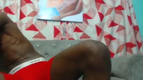 Snapshot of black30cmdick chatting on 02.01.25 maquina online show from 02.01.25