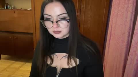Snapshot of black_angel__2014 chatting on 06.12.26 Annette online show from 06.12.26