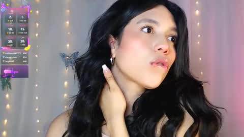 Snapshot of black_dar_ chatting on 09.23.25 Sara online show from 09.23.25