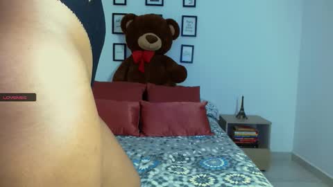 Chicago sexy online show from 10.26.25